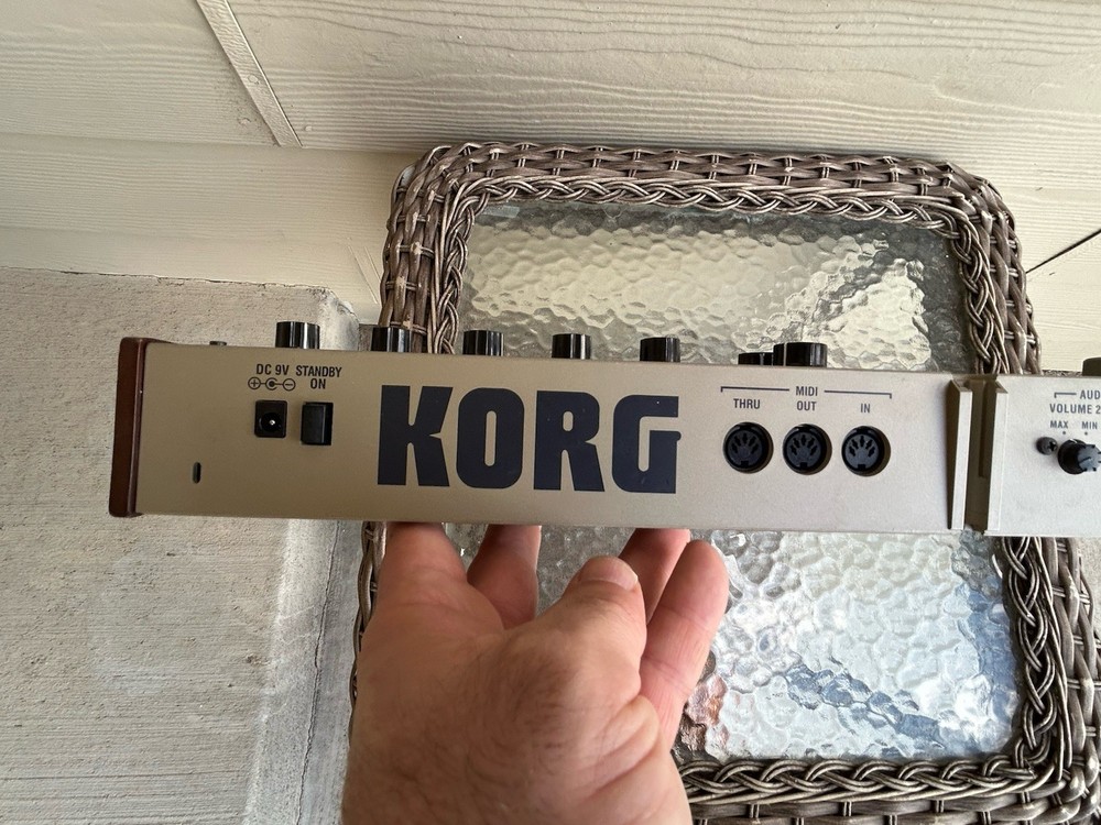 KORG microKORG 37-Key Synthesizer Vocoder ***Working***