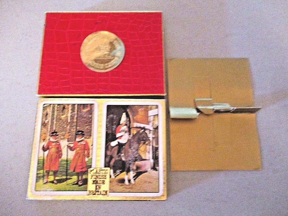 Vintage WADDINGTONS Fine Playing Cards DOUBLE DECK No Jokers BRITISH GUARDS