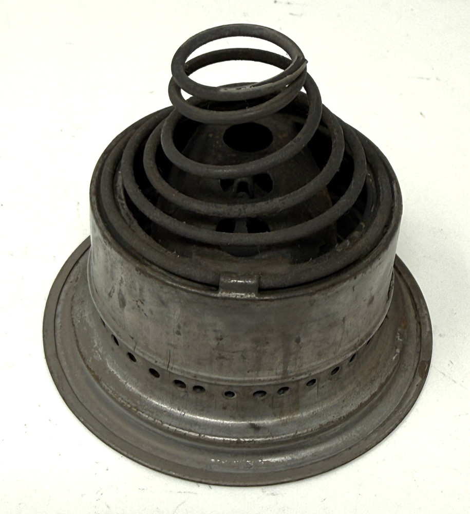 Dressel short globe railroad lantern globe retainer & spring