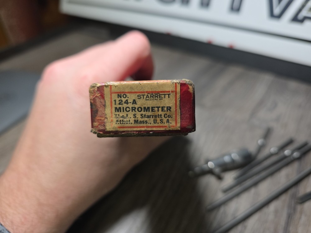 Vintage Starrett Inside Micrometer 124A With Box