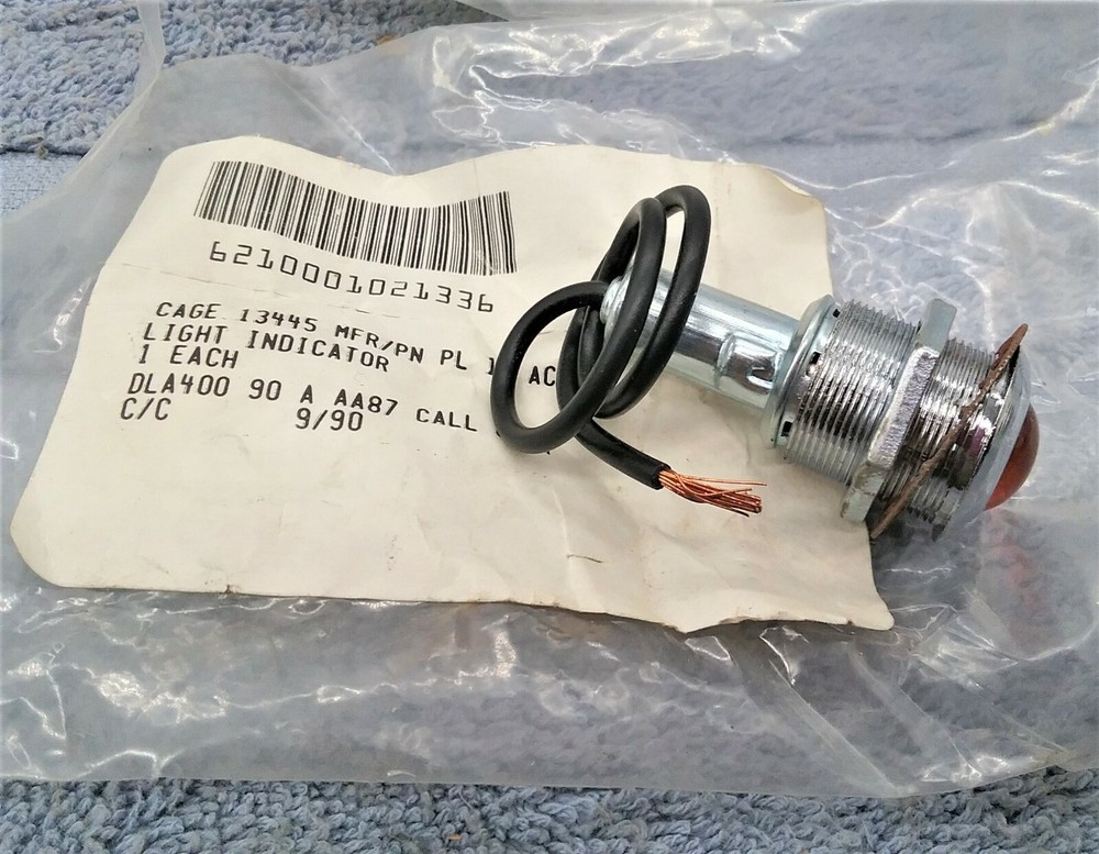2 NOS 12 volt Amber LED Indicator Lights