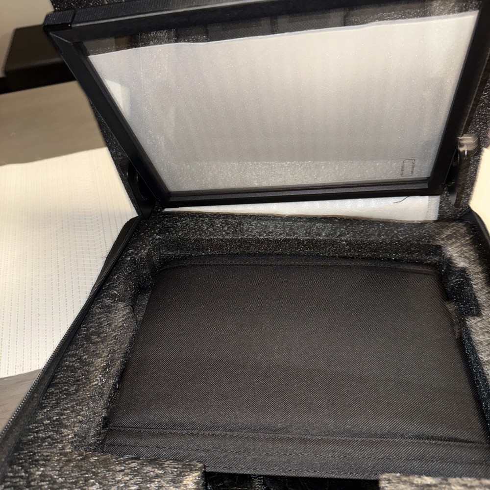 Glide Gear TMP100 Tablet/Smartphone Teleprompter – Open Box w/ Case