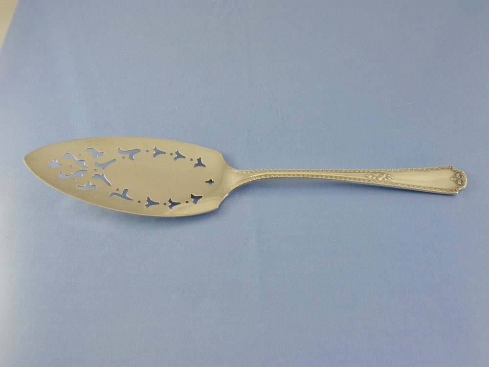 BERKELEY 1929 FLAT SERVER PIERCED 28 LARGE BY PEERLESS SILVER PLATE