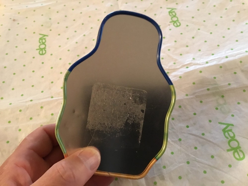 Count Dracula metal tin
