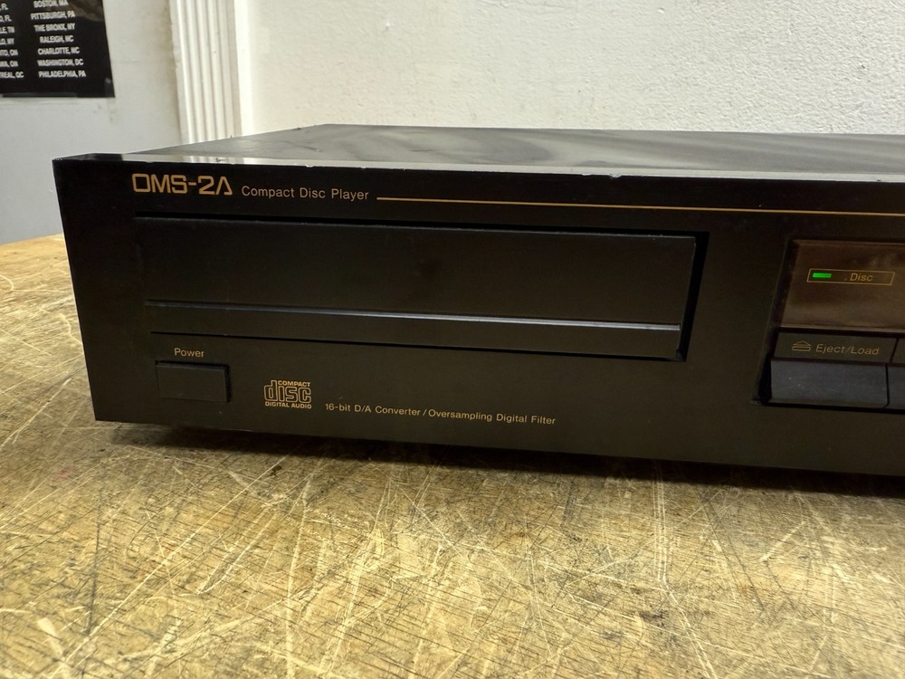 NAKAMICHI OMS-2A CD Player
