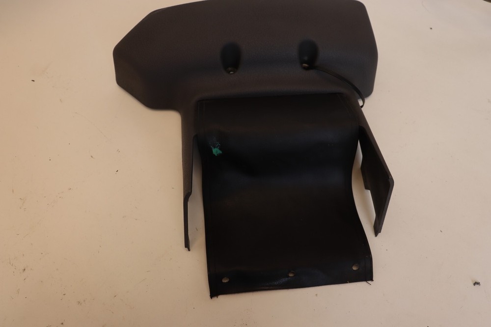 2013-2017 FREIGHTLINER CASCADIA 125 STEERING COLUMN UPPER COVER PANEL OEM