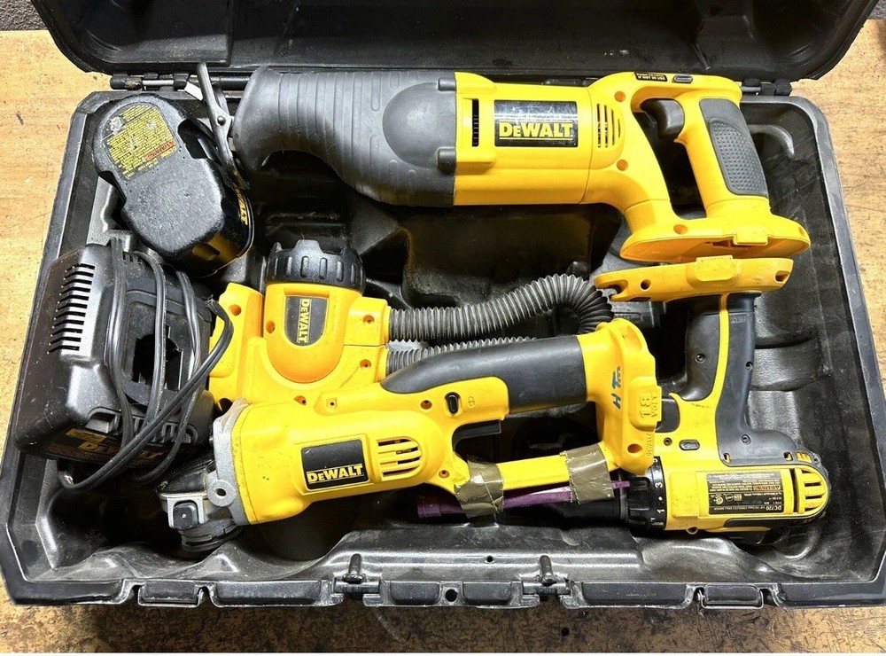 6 Pc Dewalt Battery Powered Tool Kit