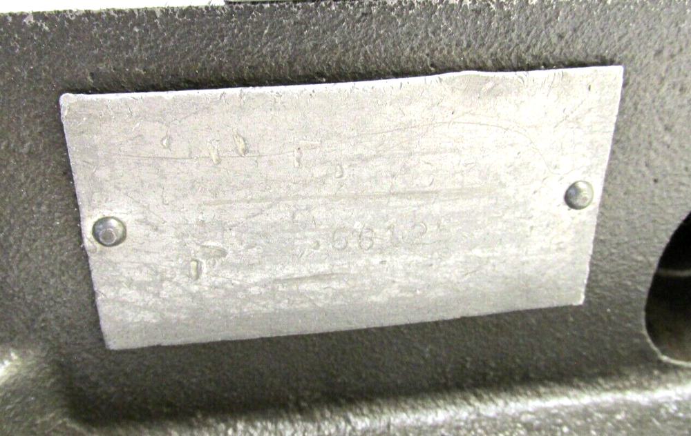 KURT ANGLOCK 6" MILLING MACHINE VISE w/ JAWS & HANDLE - #D60