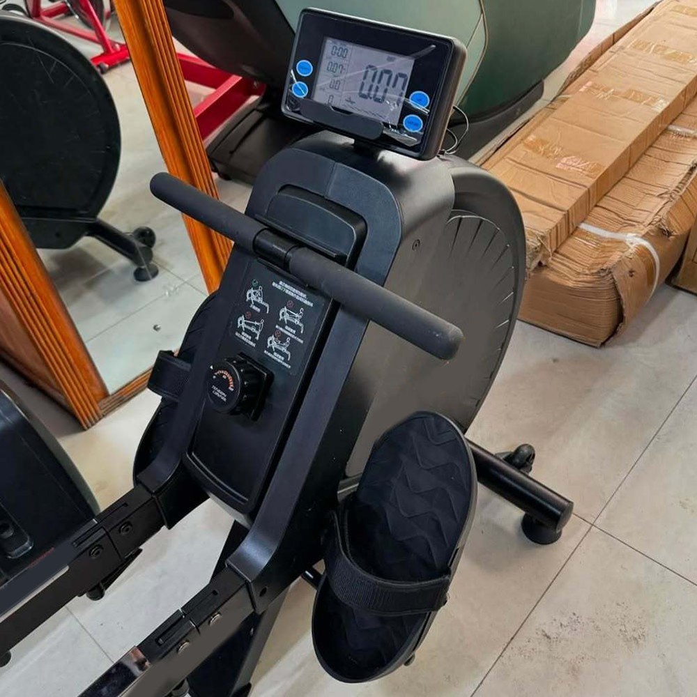Efficiently Track Calories with this Rowing Machine Speedometer Display
