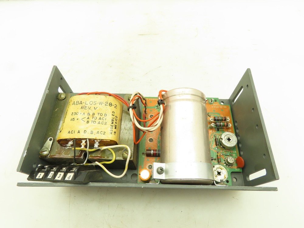 Lambda LOS-W-28 28VDC Power Supply 105-250V Input 28 4.2 A