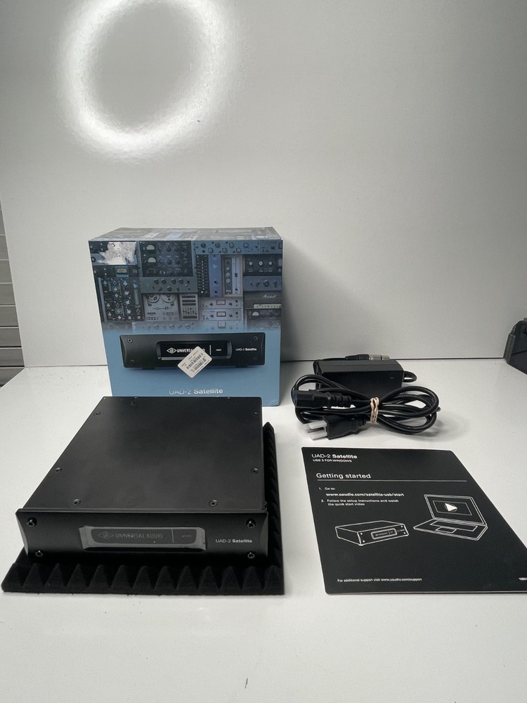 UAD-2 Satellite Thunderbolt DSP Accelerator Quad-Core w/ Box