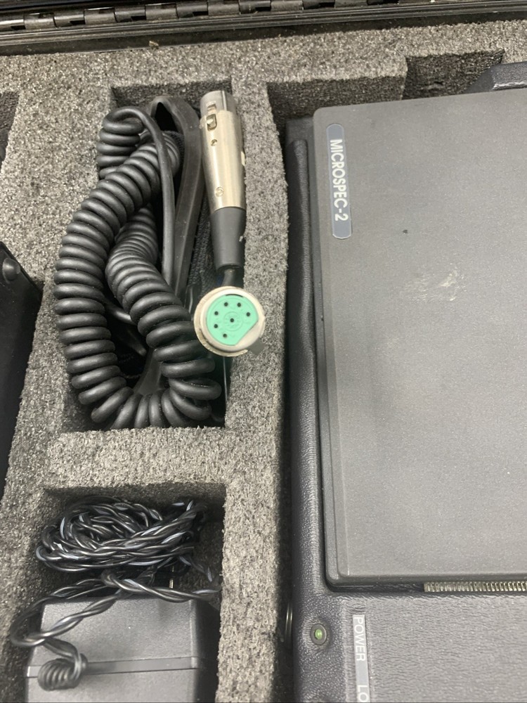 BUBBLE TECHNOLOGY Microspec-2. Includes Case.