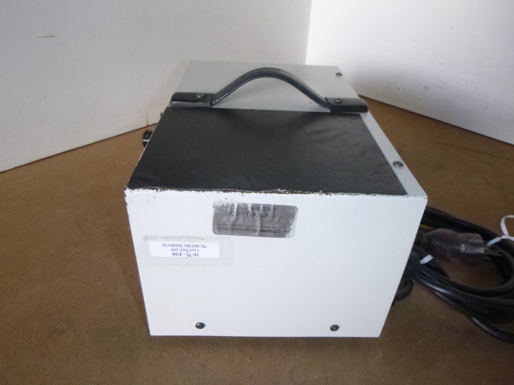 CIRCON ACMI ALU-2B Halogen Light Source