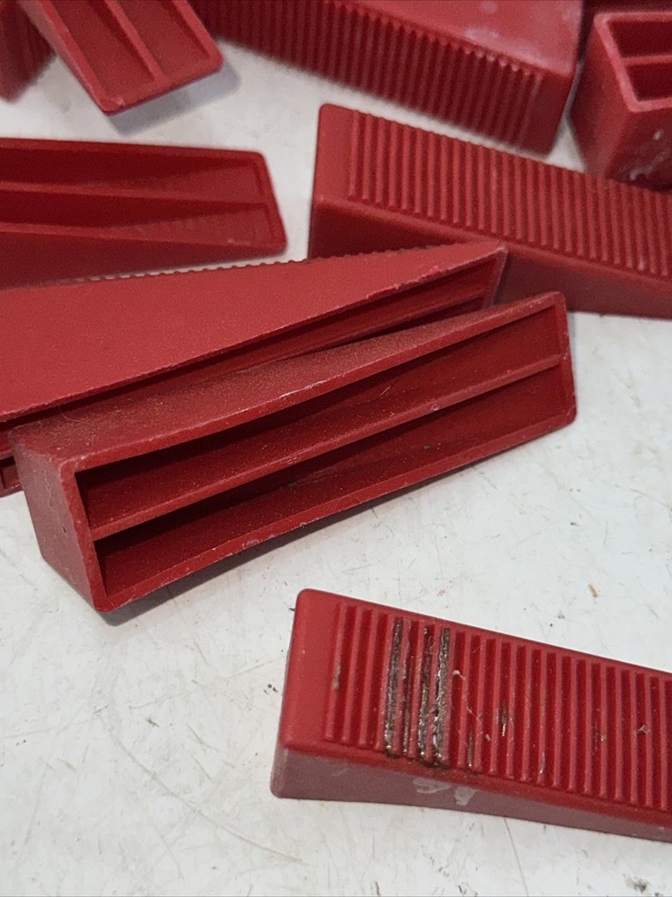 Tile Leveling Lippage System Wedges 28 Pieces