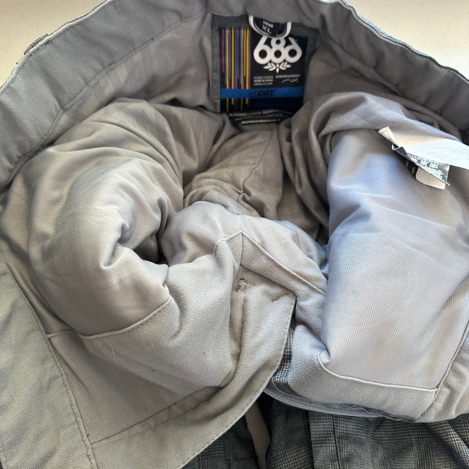 686 Mannual Infinity Ski Pant Mens XL Gray Snowboard Waterproof Breathable