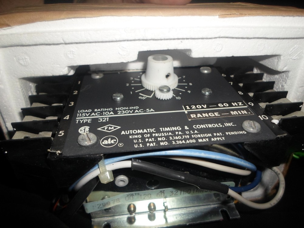 ATC AUTOMATIC TIMING CONTROLS 321 TIMING RELAY UNIT 321B007A08B1XX  120V  NOS