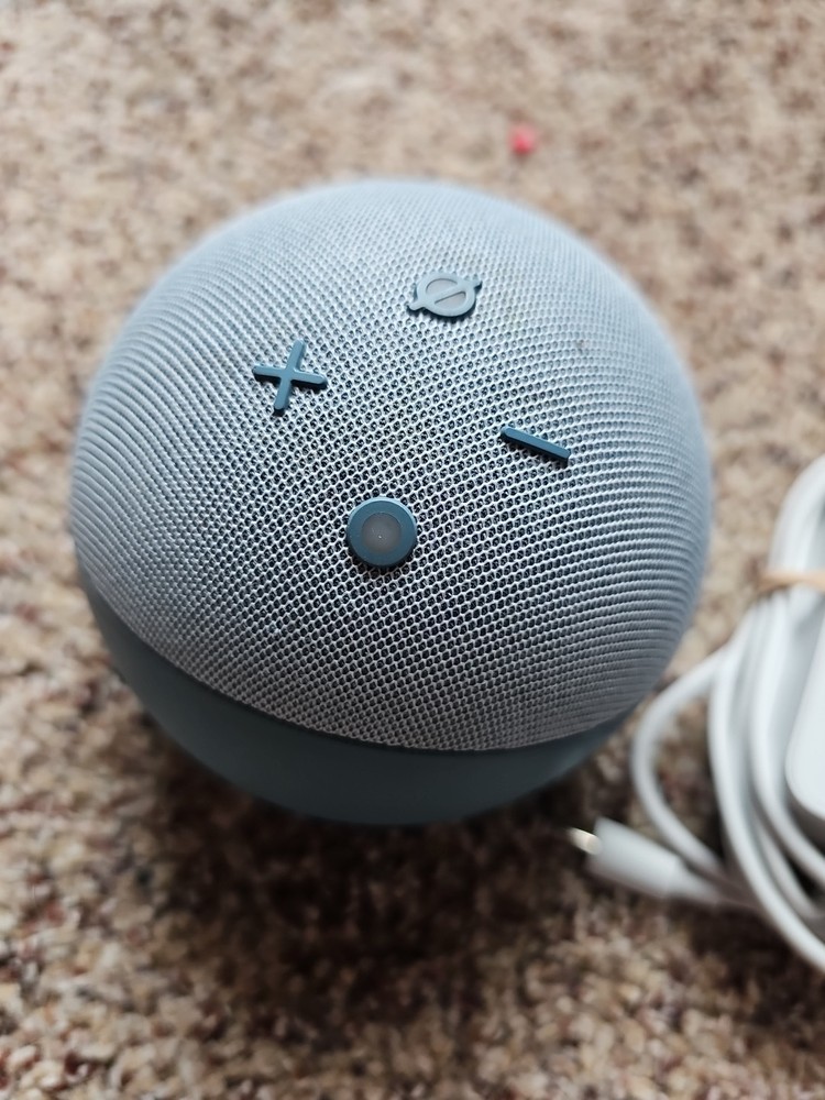 Amazon Echo Dot (4th Gen.) Smart Speaker - Twilight Blue