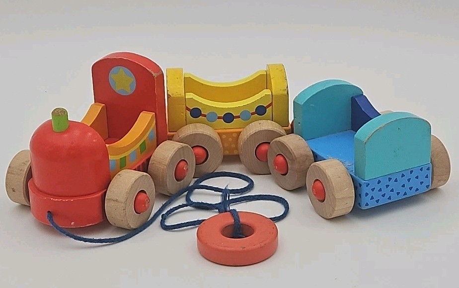 Goki Wooden Train Vintage With Pull String 3 Train Sections Red Yellow Blue 13"
