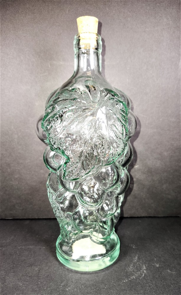 Vimaco HiMark Grape Cluster Corked Bottle Made in Spain 10" Label on Bottom