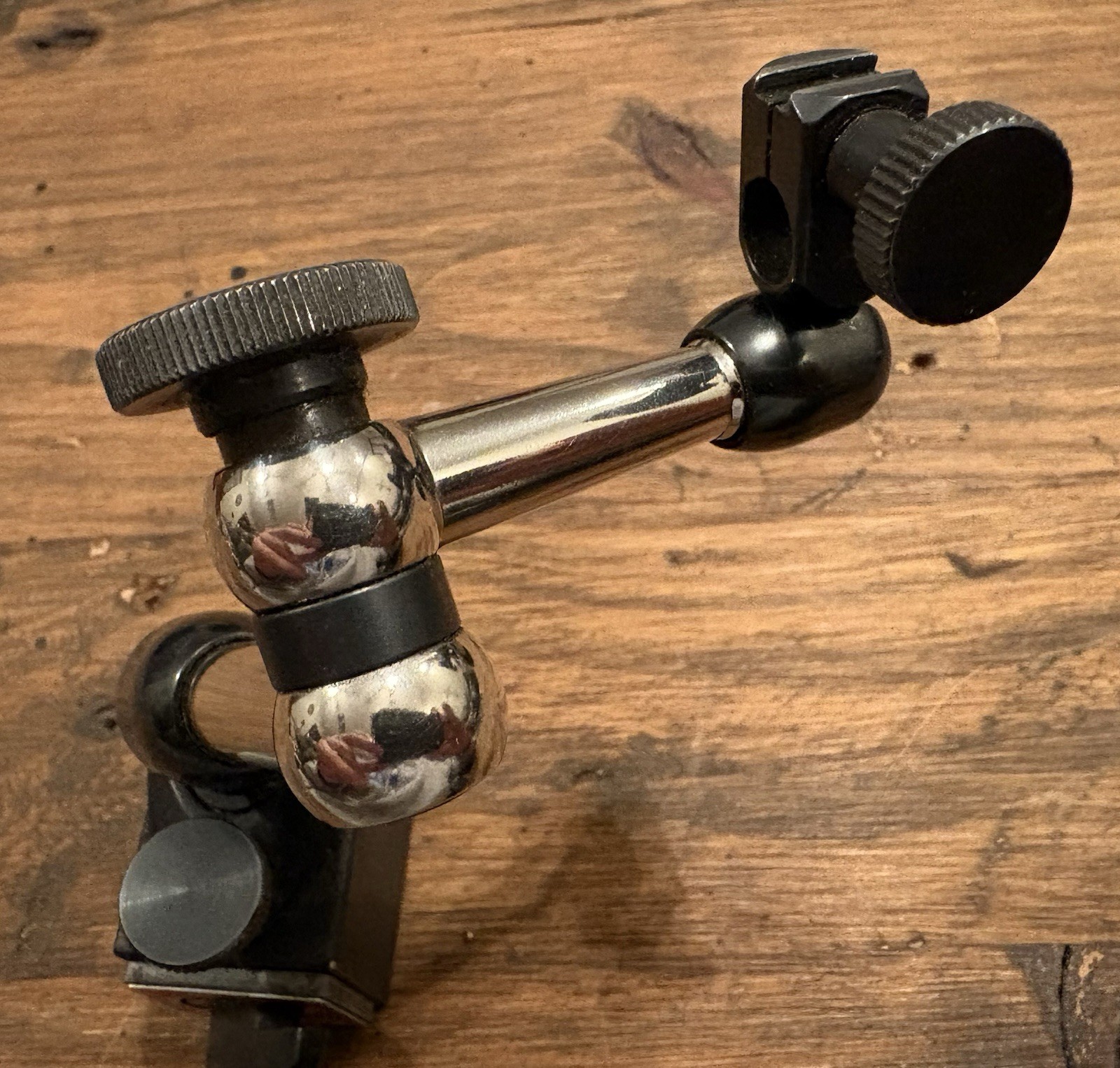 STARRETT # 660 MAGNETIC BASE Dovetail Mount Snug One Knob Lock