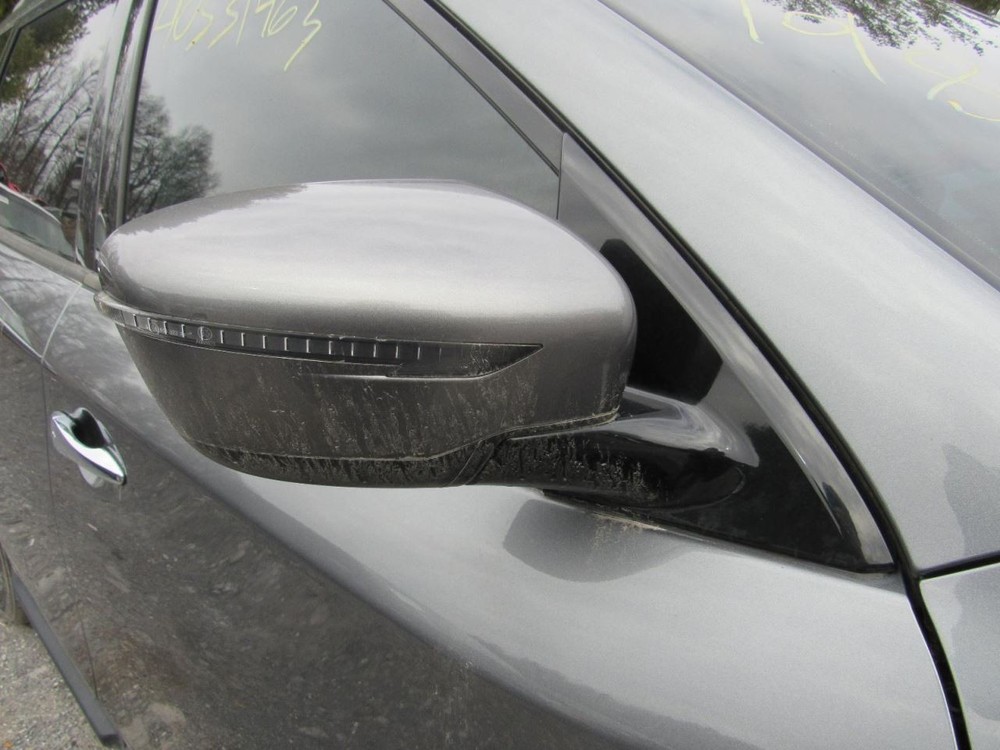 PATHFINDR 2019 Glove Box 1024282