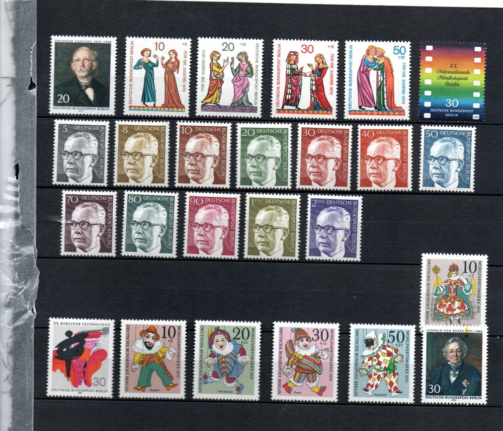 Germany  Berlin Year 1970  Complete Never mint