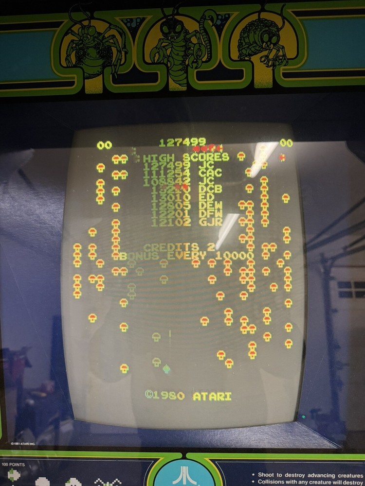 CENTIPEDE ARCADE MACHINE by ATARI (Excellent Condition) *RARE*