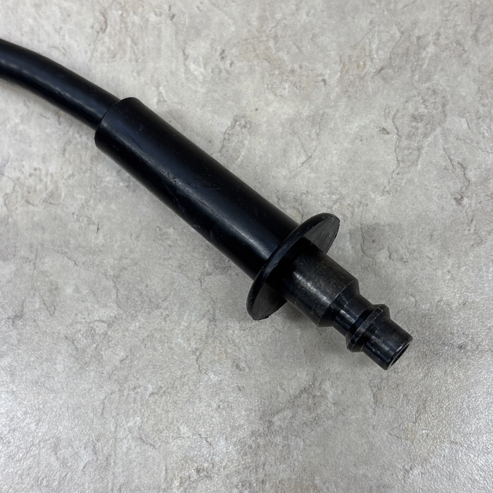 SEMCO Model 250 Pneumatic Retainer Sealant Tool Gun 6 oz. Retainer & Hose