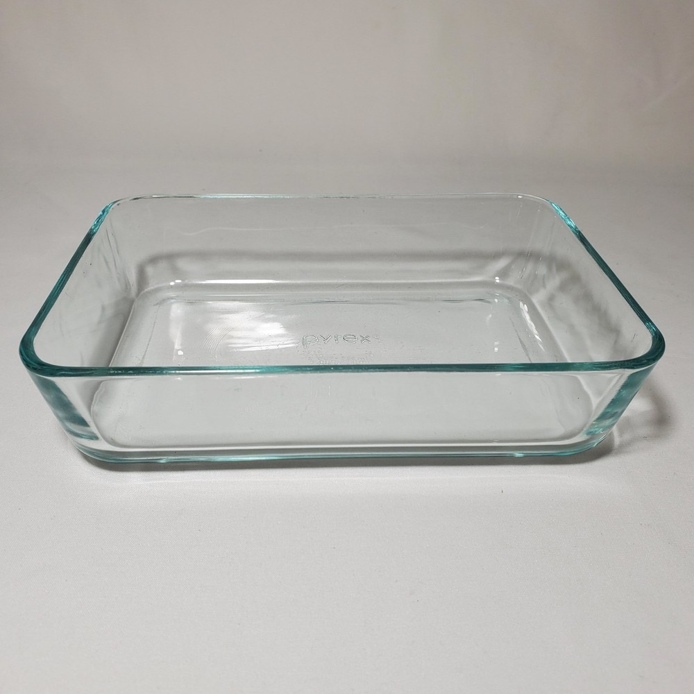 PYREX USA Rectangular Baker Clear Tinted Glass 3 Cups Style 7210