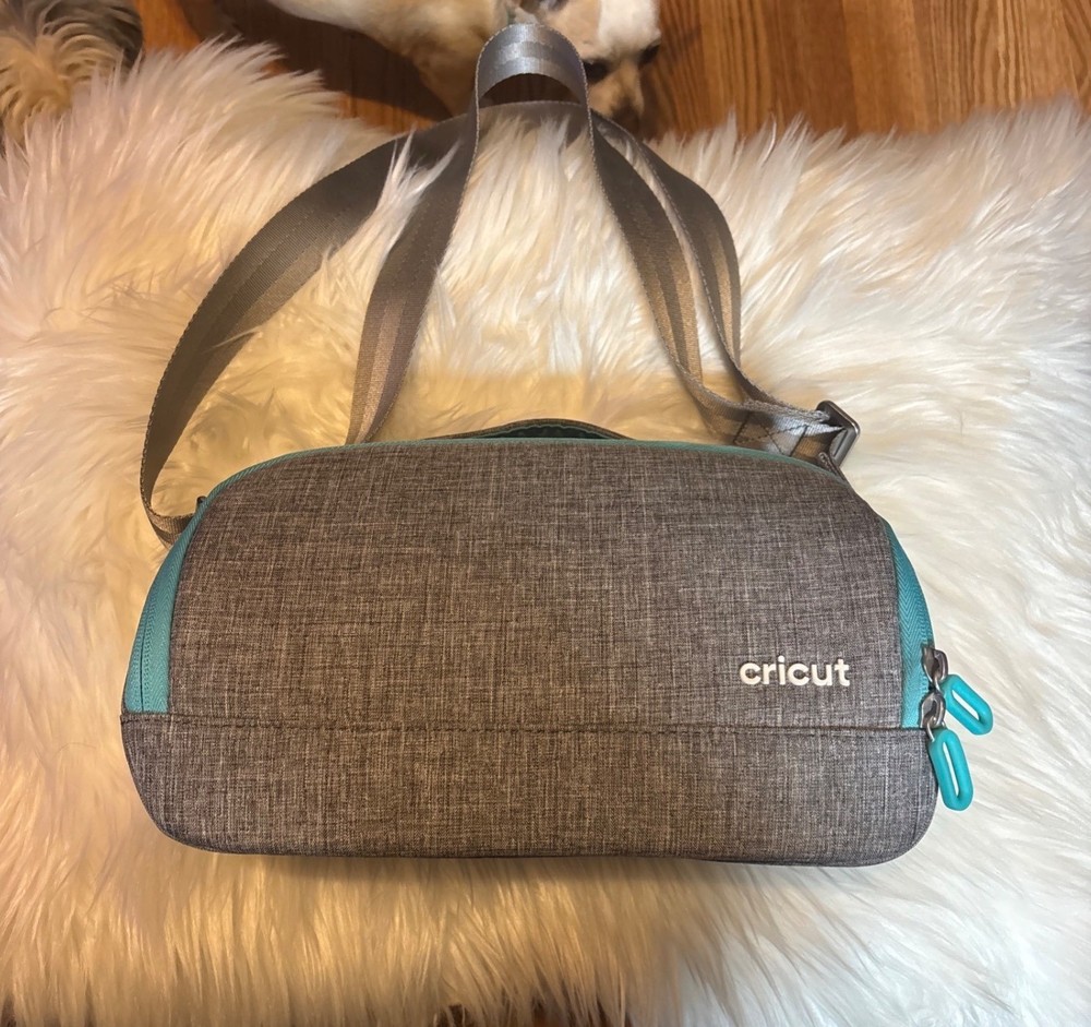 Cricut Joy Carrying Case Adjustable Strap Compact Design Durable Fabric crafting