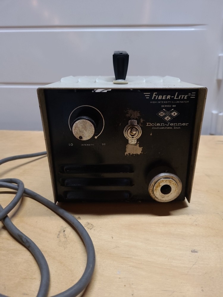 Dolan-Jenner Model 180 High Intensity Light Source1