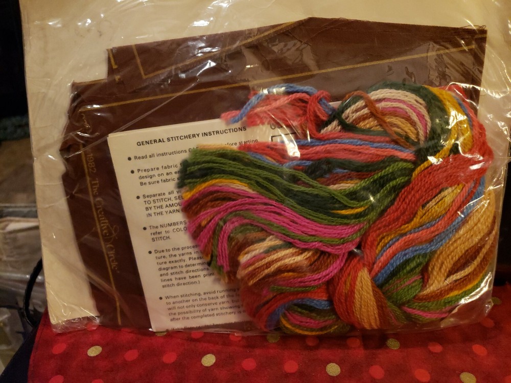 Vintage RETRO The Creative Circle 327 KEEPSAKE SAMPLER "Memories" Kit ❤