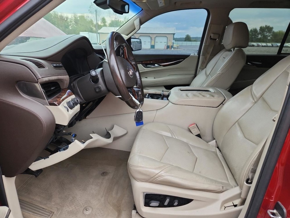 ESCALADE 2015 Air Shutter 2104375