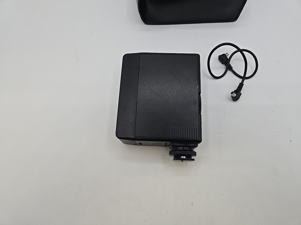 Canon A-33 Automatic Flash In Case