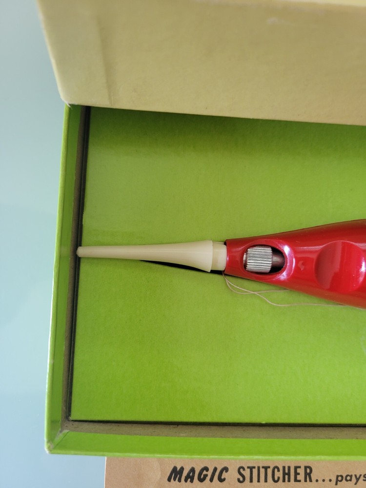 Vintage Magic Stitcher Sews Like Magic Light As A Feather,preowned Original Box