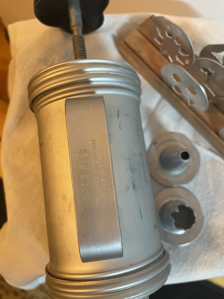 Mirro Vintage Cookie Press