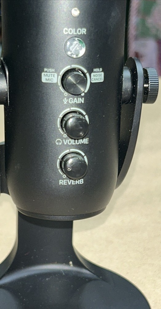 Vivitar Microphone Model: VMICRGB02