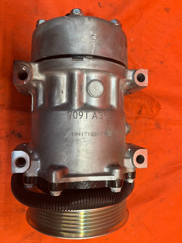 SANDEN CORP MODEL 4727 AIR CONDITIONING COMPRESSOR