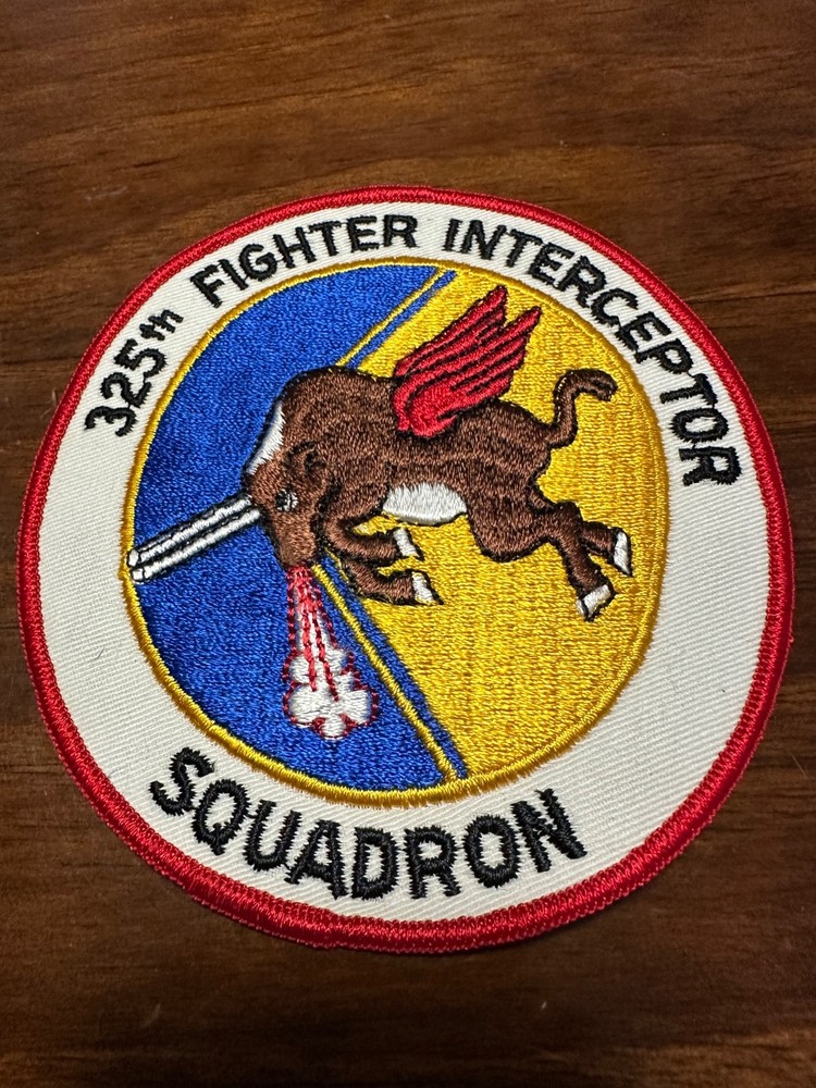 Vintage USAF 325th Fighter Interceptor Squadron Patch Mad Bulls
