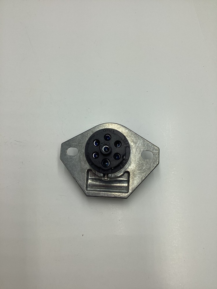 PHILLIPS 15-720 SAE J560 7 WIRE TRAILER SOCKET PLUG