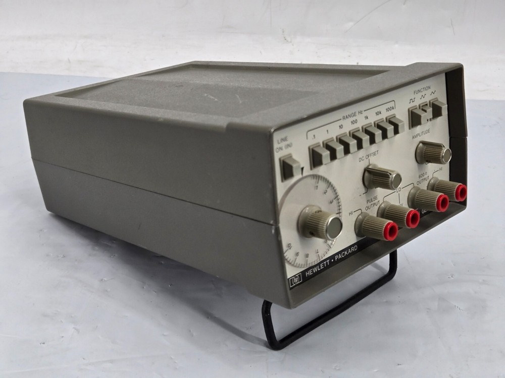 HP Agilent 3311a function signal generator