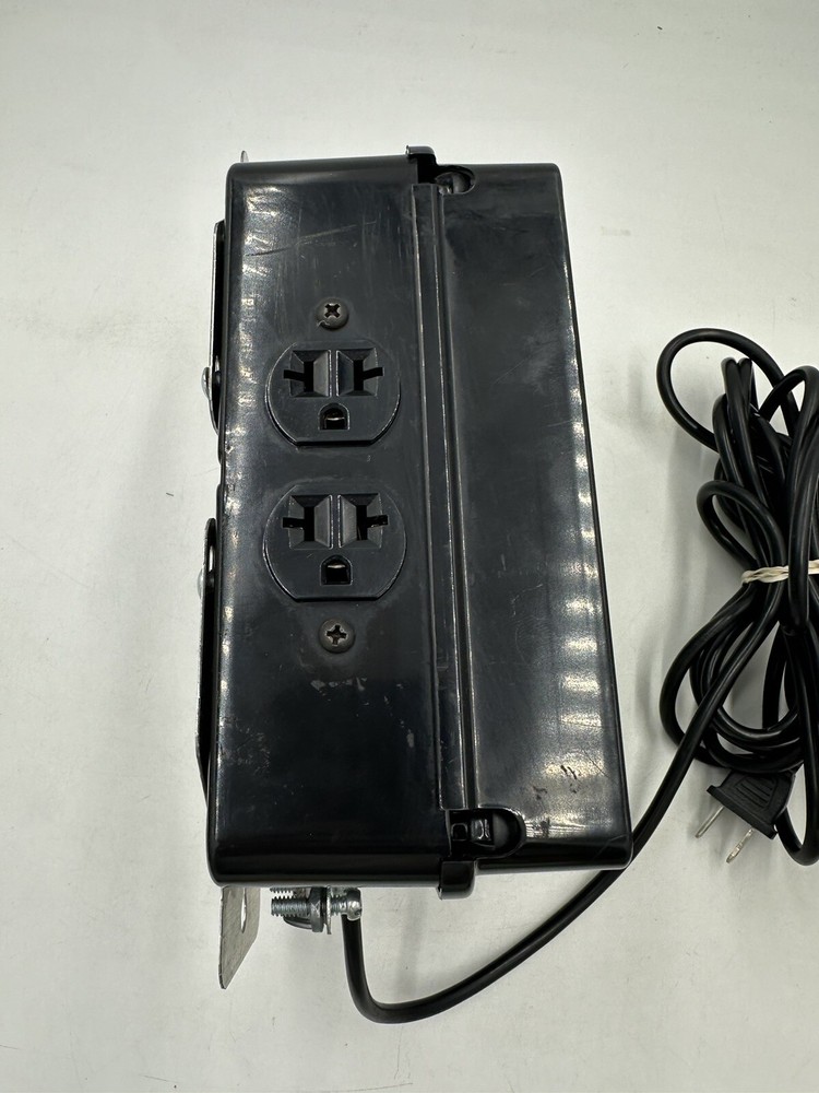 Titan Controls Helios 11 4 Light Controller 240V With Trigger Cable Garden