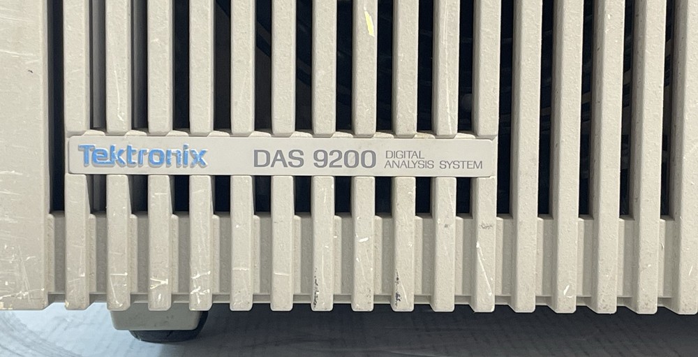 Tektronix DAS 9200 Series Digital Analysis System Mainframe