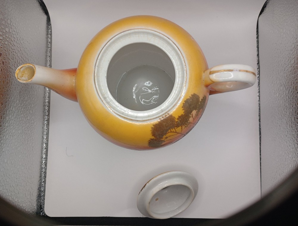 tea pot cream and sugar set