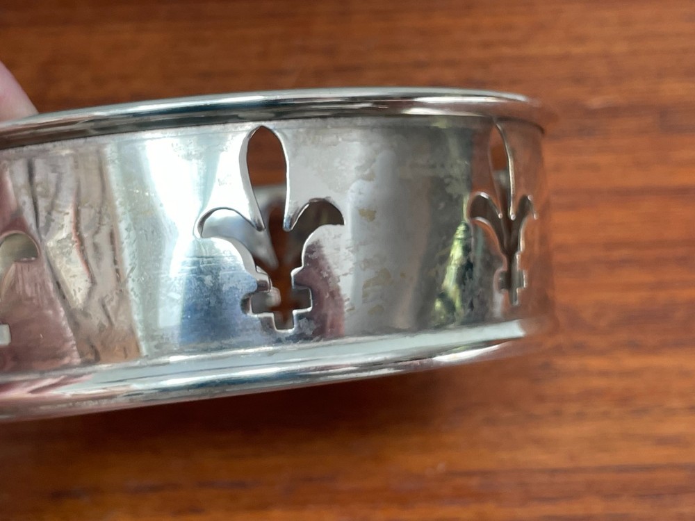 5" Round Silverplate Wine Coaster Pierced Fleur Di Lis Pattern