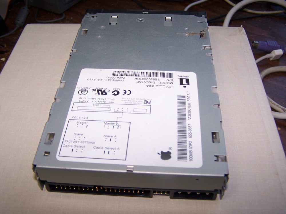 Z100ATAPI 100MB Internal Zip Drive