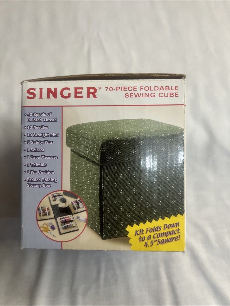 Singer Sewing Kit Sewing Cube Foldable 70 Piece Travel Portable Thread Scissors