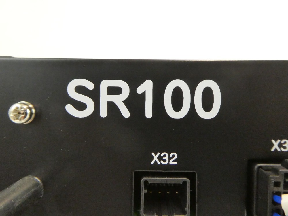 Yaskawa ERMR-AS00-B301-E1 Robot Controller Module CX80-001701-V2 SR100 Working