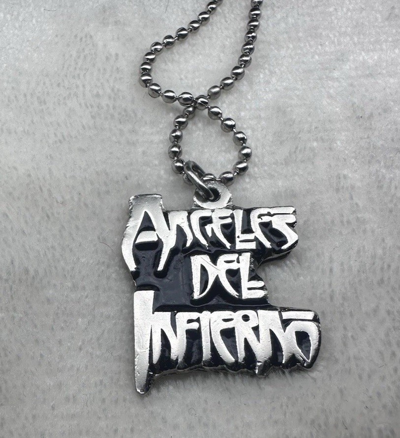Angeles Del Infierno