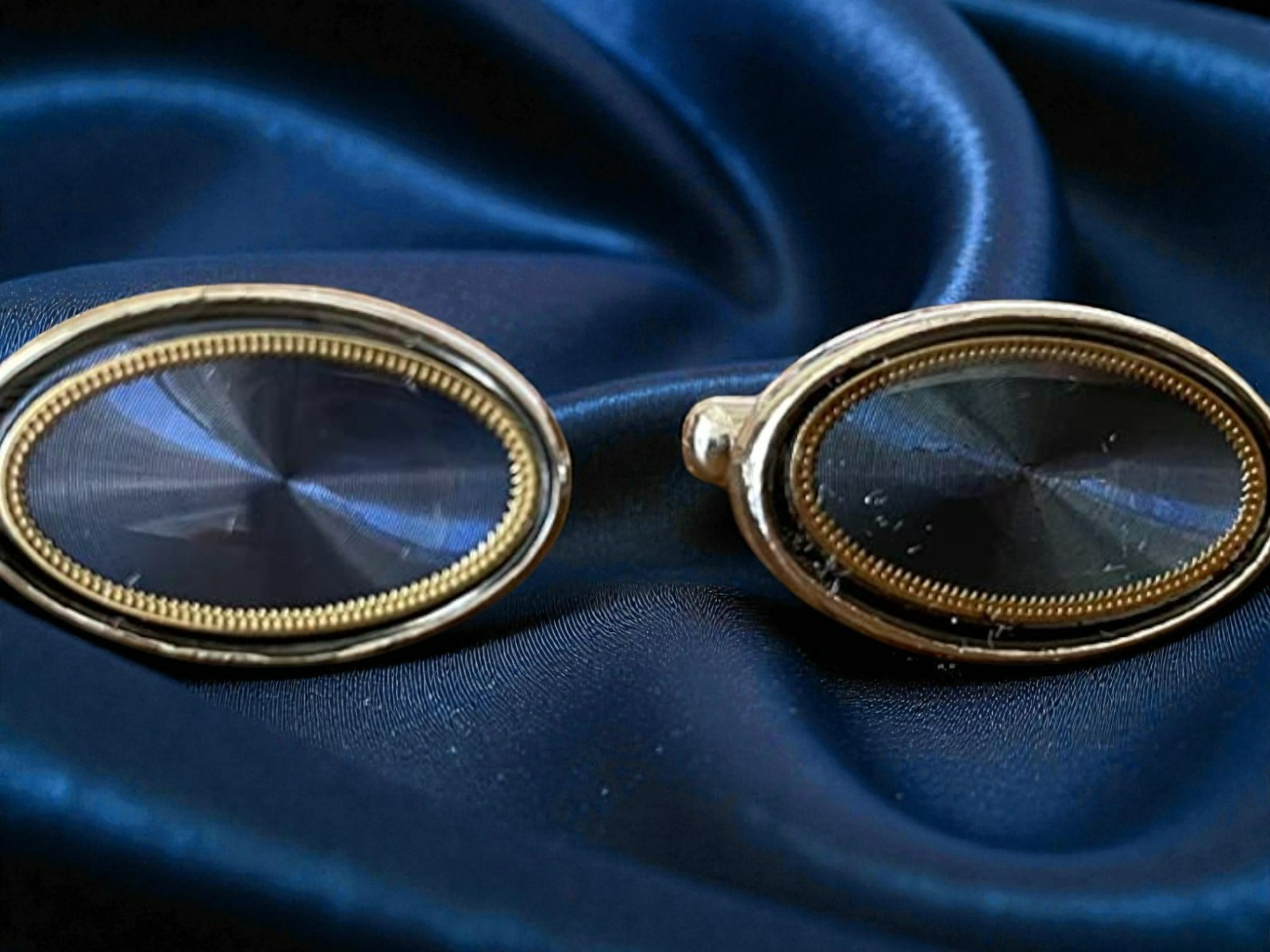 12 Pairs of cufflinks for Men Versatile variants Cufflinks Gifts For Men